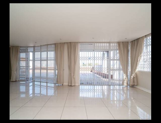 4 BEDROOM APARTMENT TO LET IN MUSGRAVE